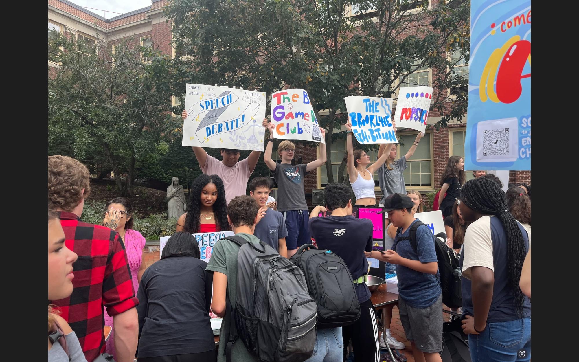 The Club Fair, held in the quad on Wednesday, Sept. 13, helped over 120 clubs advertise themselves to the events many attendees. Club representatives held signs, interacted with curious students and recorded emails in an effort to recruit possible members.