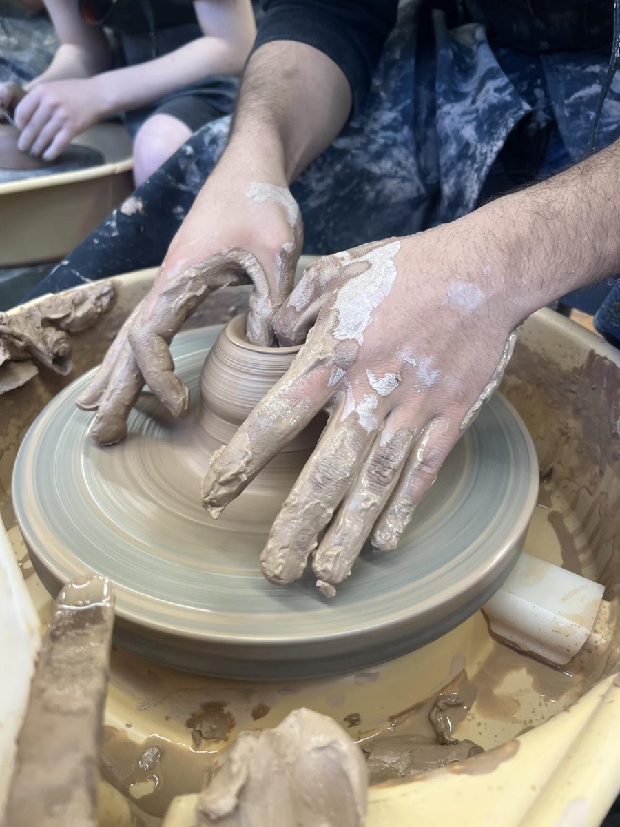 A ceramics elective offers creativity for seniors looking to fill a free block. From introductory courses to an independent study class, the art is open to all skill levels.